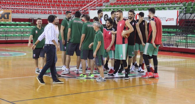 Pınar Karşıyaka sezonu Tofaş maçıyla açıyor...