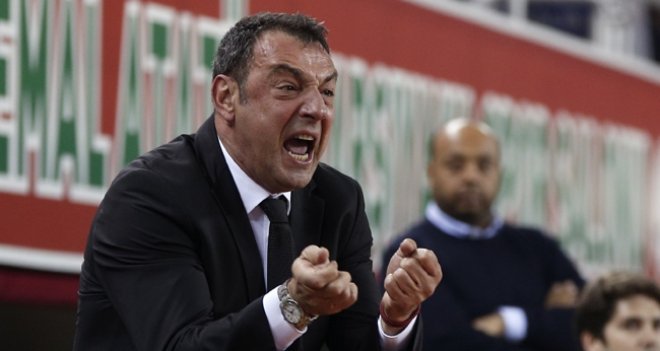 Pınar Karşıyaka, Trifunovic ile yollarını ayırdı