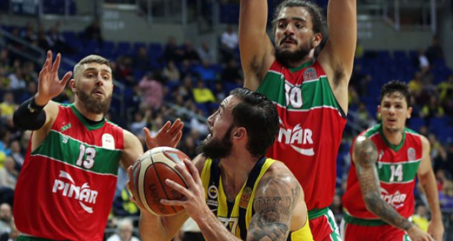 Pınar Karşıyaka, Türk Telekom'u ağırlıyor