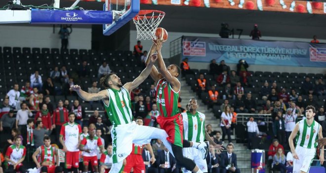 Pınar Karşıyaka Türkiye Kupası'nda yarı finalde