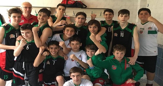 Pınar Karşıyaka U13 yarı finalde...