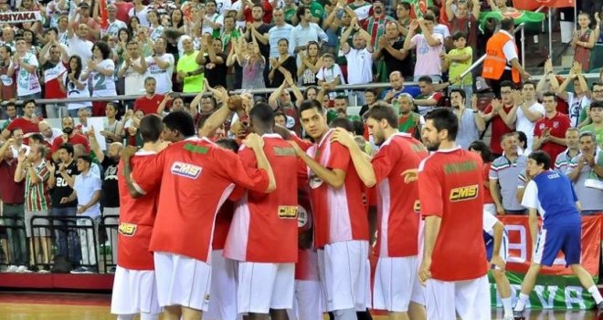 Pınar Karşıyaka üçüncü galibiyet için sahada