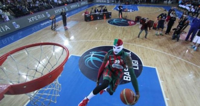 Pınar Karşıyaka'dan Lokomotiv Kuban'a