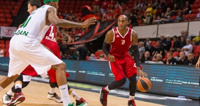 Pınar Karşıyaka'dan transfer...