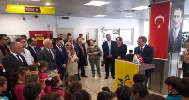 PTT'nin pul sergisine yoğun ilgi