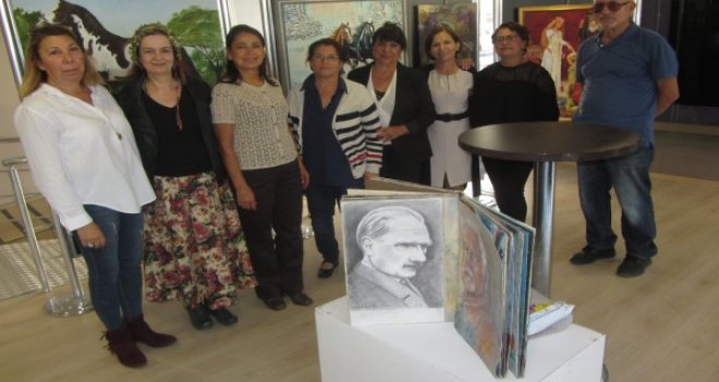 Resim sevdalılarının sergisi Karşıyaka'da açıldı