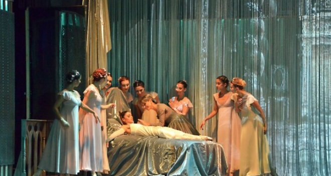 Romeo ve Jülyet son kez sahnede...