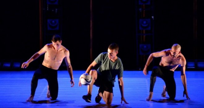 Sahnede duygu çığı ''Avalanche''