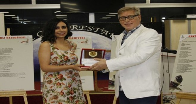 Şairler ödüllerine kavuştu