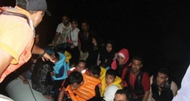 SEFERİHİSAR'DA 28 SIĞINMACI KURTARILDI