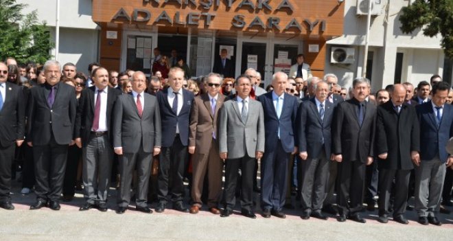 Şehit Savcı Kiraz'a Karşıyaka'da saygı duruşu