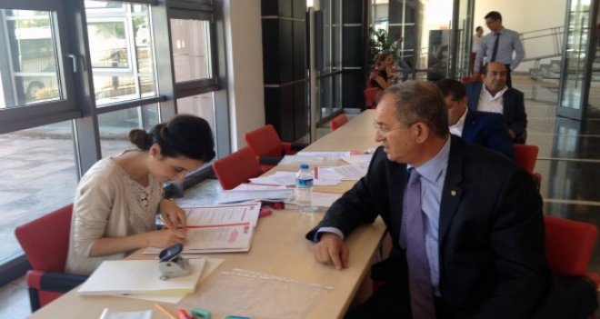 Sertel adaylık başvurusunu yaptı