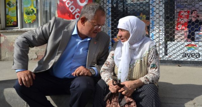 Sertel: Siyasilerin çocukları bedelliden yararlanmasın