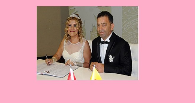 SİNAN GENÇ EVLENDİ