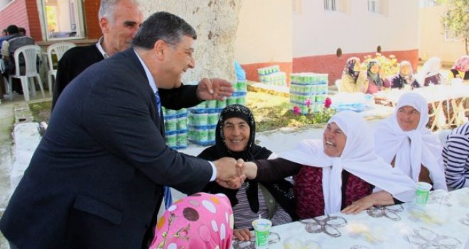 Sındır: İneği ithal, samanı ithal, ayranı milli Türkiye!