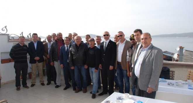 Sörf turizminde sıra Alaçatı'dan sonra Dikili'de