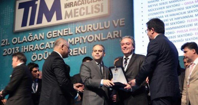 SU ÜRÜNLERİ VE HAYVANSAL MAMULLER SEKTÖRÜNDE ÖDÜL MUTLULUĞU