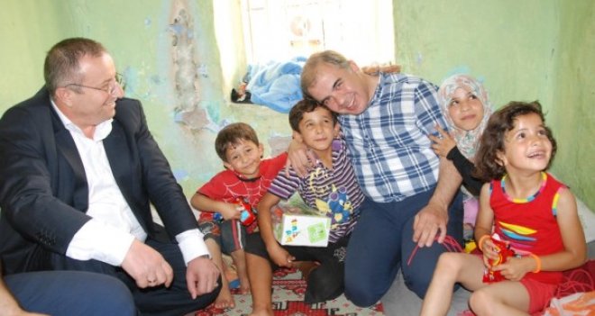 Suriyeli Küçük Ahmet ve ailesine Delican' dan şefkat eli