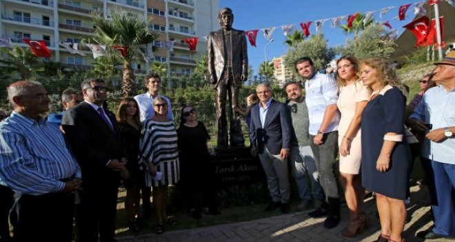 Tarık Akan, Karşıyaka’da ölümsüzleşti 