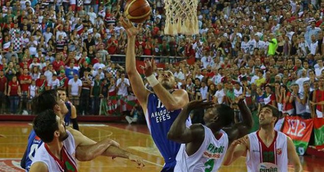 TBF'den Pınar Karşıyaka'ya 15.000 TL, Krstic'e 1 maç ceza