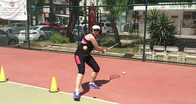 Tenis oynayarak lösemiyi yendi…