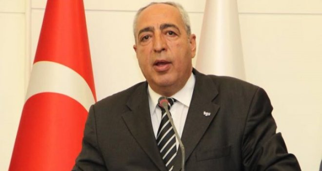 TGS İzmir Şubesi Başkanı Hüner: Gazeteciler açlık ve cezaevi kıskacındadır