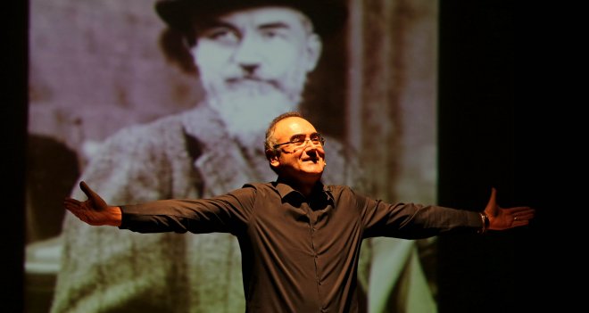 Tiyatrolar Günü’nde salonlar doldu taştı