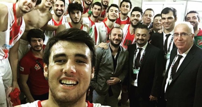 Tolkar Genç Karşıyakalılar, Artvin'i yendi