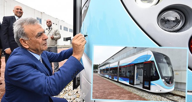 Tramvaya Kocaoğlu imzası...