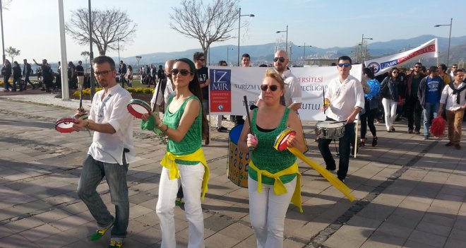 Turizm Haftasına İzmir Üniversitesi desteği