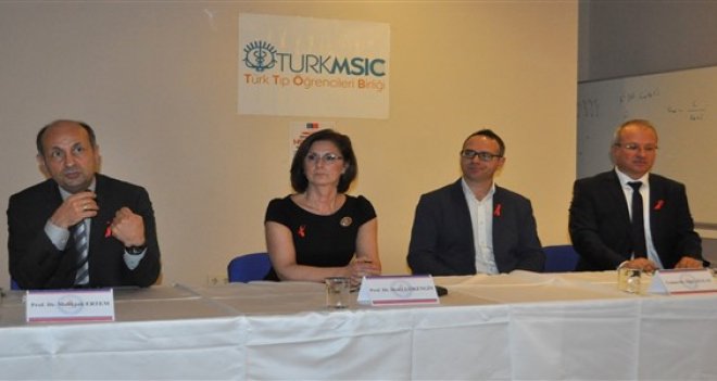 Türkiye HIV tanısı koymada zayıf, tedavide başarılı