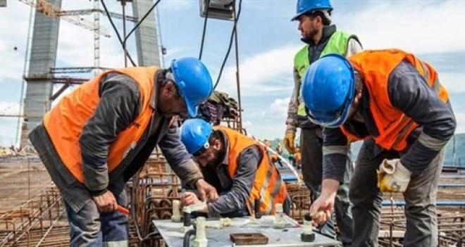 Türkiye’de kayıt dışı istihdam azalıyor