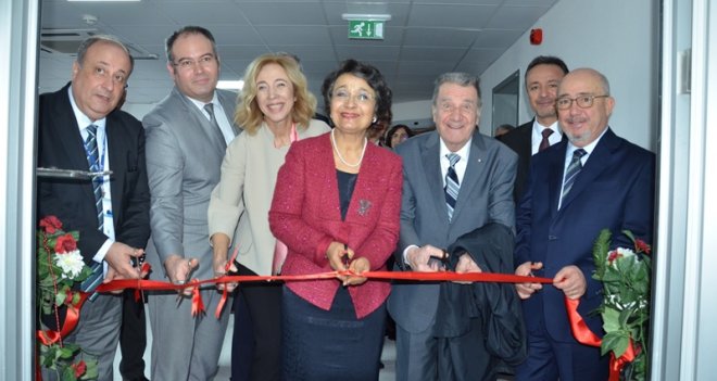 Türkiye'nin ilk ''Bağırsak yetmezliği'' merkezi Ege'de kuruldu