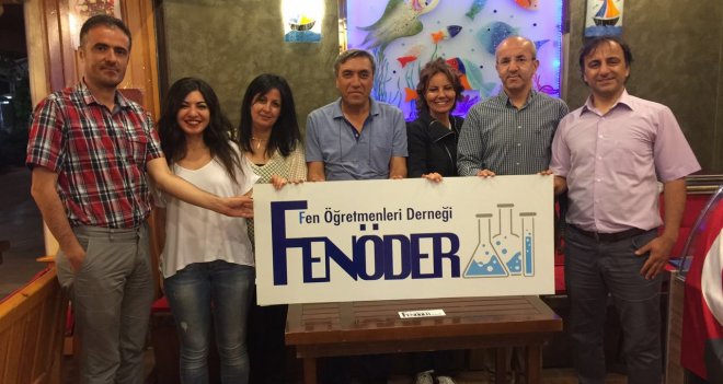 Türkiye’nin ilk Fen Öğretmenleri Derneği Karşıyaka’da kuruldu