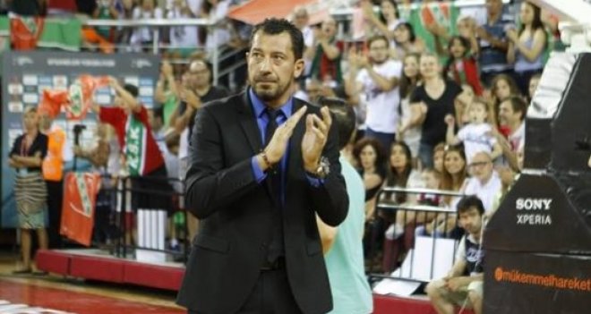 Ufuk Sarıca: Kupada final uzak değil