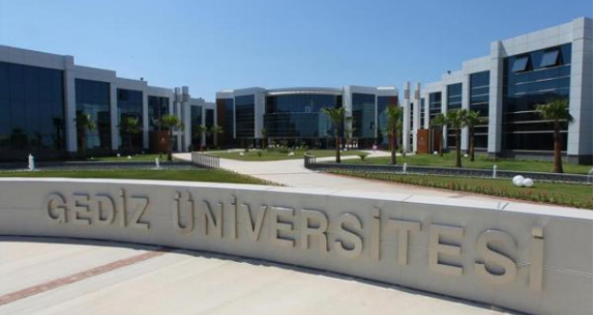 Üniversitesinin tavanında jammer bulundu