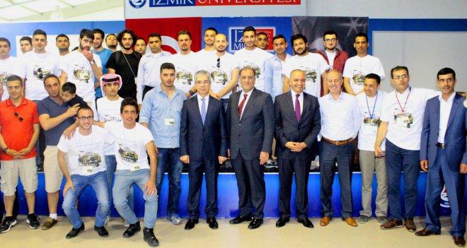 Ürdünlü öğrenciler İzmir Üniversitesi’nin konuğu oldu