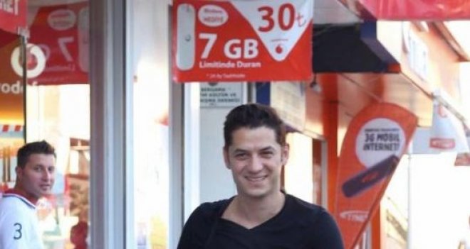 YALAN DÜNYA'NIN BÜNYAMİN'İ BERGAMA'DA