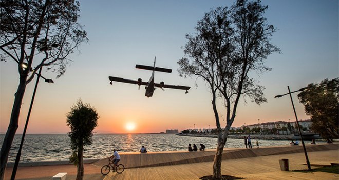 Yenilenen Bostanlı kıyısı göz kamaştırıyor