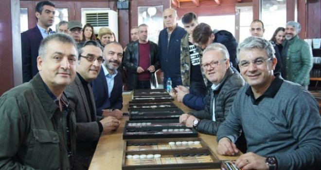 Zarlar otizmli çocuklar için atıldı...