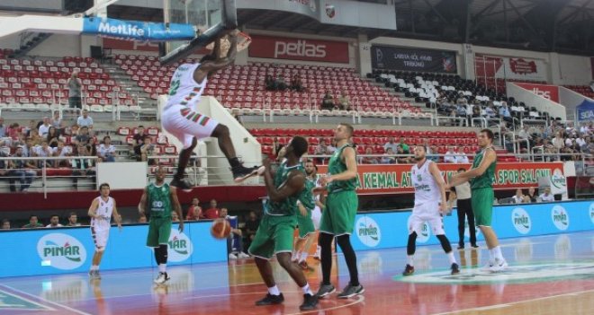 Zielona Gora'yı yenen Pınar Karşıyaka üçüncü oldu