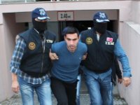  AK Parti Karşıyaka İlçe binasına ses bombası atan zanlının davası sürüyor