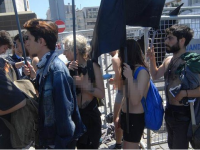 1 Mayıs'a ''çıplak'' protesto damga vurdu