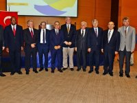 120 ÜLKE İZMİR'DE BULUŞTU