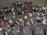 1912 Karşıyaka Derneği Latife Hanım'da...