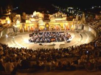 28.ULUSLARARASI İZMİR FESTİVALİ TARİHİ KONSERLE BAŞLADI