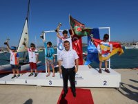 3 KSK'li yelkenciden Çeşme'de birincilik