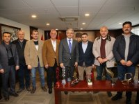 3 Meslek odasından Karşıyaka Belediyesi'ne ziyaret