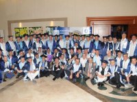 30 yıl sonra kep giydiler