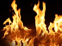 4 yaşındaki çocuk alevlerin kurbanı oldu...